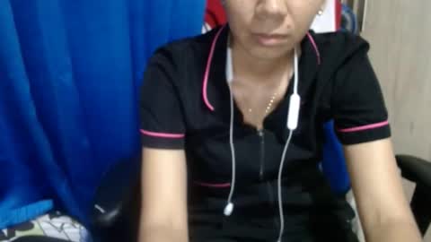 Snapshot of miculohot chatting on December 3, 11:25 pm vanesa sexy online show from December 3, 11:25 pm