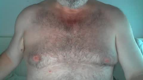 Snapshot of midhir chatting on July 15, 3:17 pm kike online show from July 15, 3:17 pm