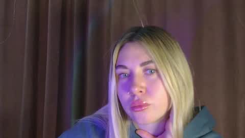 Midnight lace1 online show from February 3, 9:03 am