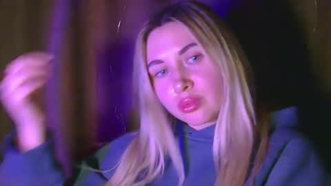 Midnight lace1 online show from February 8, 9:40 pm