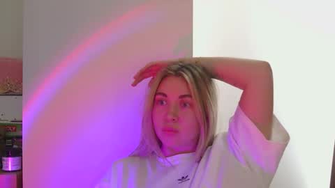 Midnight lace1 online show from February 28, 10:38 am