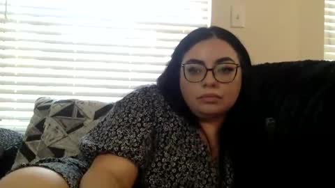 midnightbruja111 online show from November 21, 8:29 pm