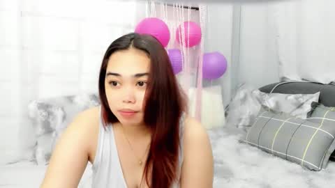 Bunny 3 online show from October 10, 7:13 pm