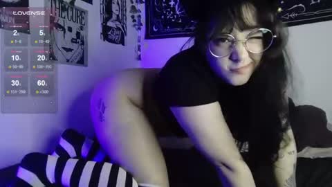 Nana online show from July 13, 10:45 pm