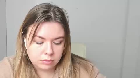 Mariana online show from November 14, 12:37 pm