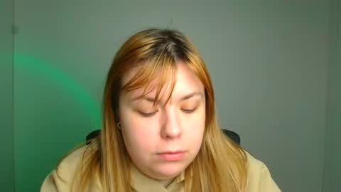 Mariana online show from March 3, 6:19 am