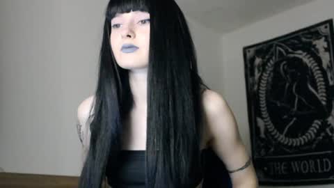midnightsiren online show from May 14, 8:37 pm