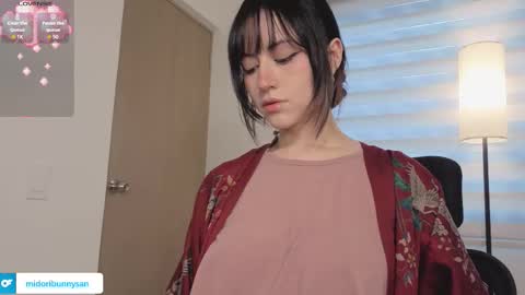 Snapshot of midori__san chatting on October 13, 2:50 pm midori__san online show from October 13, 2:50 pm