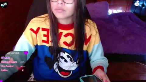 Midori 7u7 online show from March 4, 3:18 pm