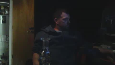 Snapshot of midtownhustler chatting on September 9, 11:43 am midtownhustler online show from September 9, 11:43 am