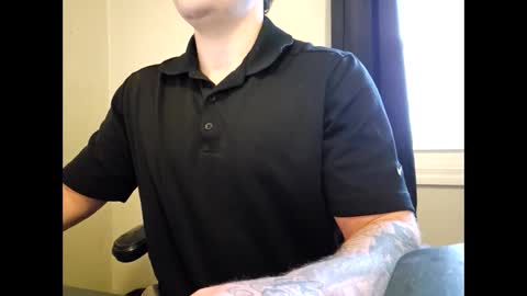 Snapshot of midwest_stroker chatting on January 15, 10:13 pm Midwest stroker online show from January 15, 10:13 pm