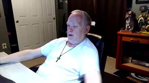 midwestdad09 online show from March 1, 10:06 am