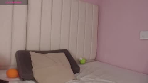 miel online show from November 27, 12:51 pm