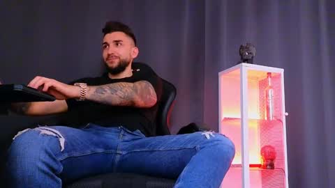 MightyAaron online show from February 12, 8:59 am