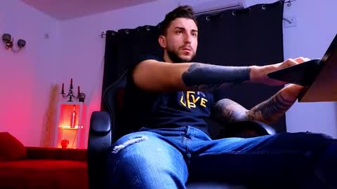 MightyAaron online show from September 13, 1:27 am