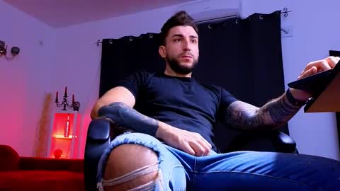 MightyAaron online show from October 22, 4:24 am