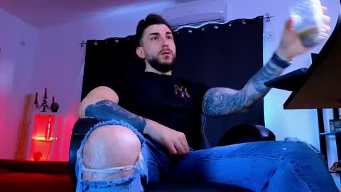 MightyAaron online show from May 30, 3:36 am