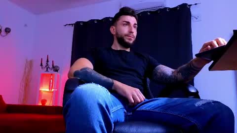 MightyAaron online show from July 9, 3:10 am