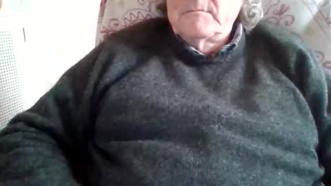 Snapshot of migjorn2015 chatting on February 28, 11:33 am migjorn2015 online show from February 28, 11:33 am