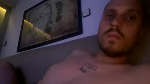 migueeeeeeel online show from July 29, 11:52 am