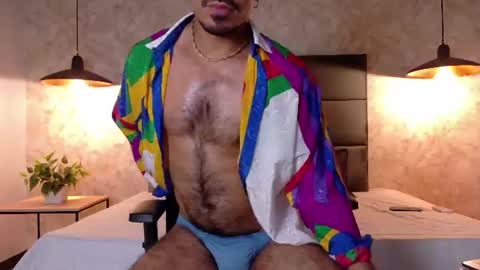 miguelsanfrancisco online show from July 25, 3:09 pm
