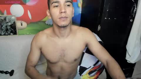 Snapshot of miguelwin3 chatting on July 22, 11:24 am miguel online show from July 22, 11:24 am