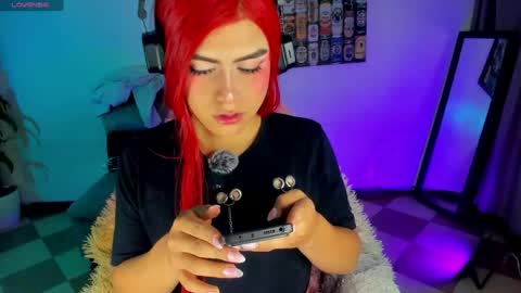 Snapshot of mihaa_adams chatting on June 14, 2:57 am MIHAA-ADAMS online show from June 14, 2:57 am
