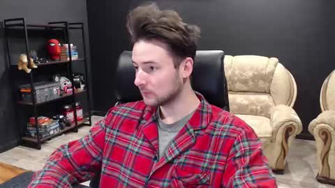 Snapshot of mihasikd chatting on February 8, 7:01 am Misha Winchester online show from February 8, 7:01 am