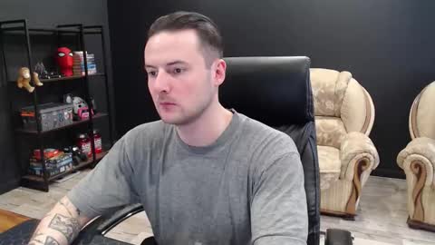 Snapshot of mihasikd chatting on February 22, 10:36 am Misha Winchester online show from February 22, 10:36 am