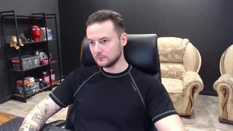 Snapshot of mihasikd chatting on February 27, 8:25 am Misha Winchester online show from February 27, 8:25 am