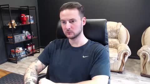 Snapshot of mihasikd chatting on March 1, 10:50 am Misha Winchester online show from March 1, 10:50 am