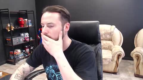 Snapshot of mihasikd chatting on March 22, 11:57 am Misha Winchester online show from March 22, 11:57 am