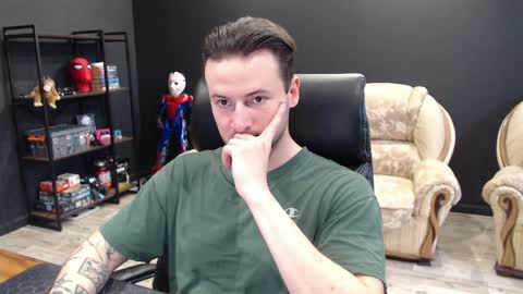 Snapshot of mihasikd chatting on March 30, 7:42 am Misha Winchester online show from March 30, 7:42 am