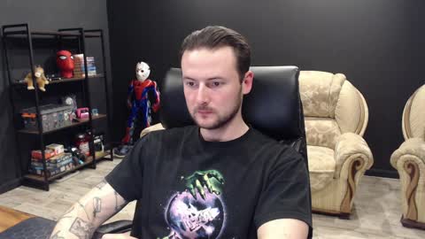 Snapshot of mihasikd chatting on April 8, 3:56 pm Misha Winchester online show from April 8, 3:56 pm