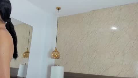 Snapshot of miia03 chatting on March 20, 11:26 am Miia online show from March 20, 11:26 am