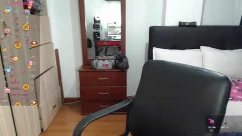  miia big1boobs online show from March 3, 6:22 pm