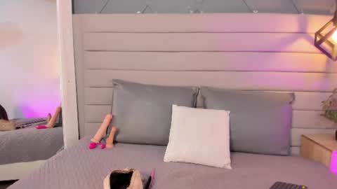 Snapshot of miia_ferrari chatting on June 30, 1:45 pm miia_ferrari online show from June 30, 1:45 pm