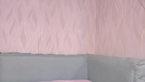 miia scoott  online show from September 23, 11:57 am