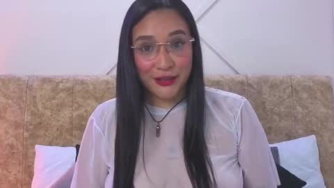 miia_secret_ online show from February 7, 7:17 pm