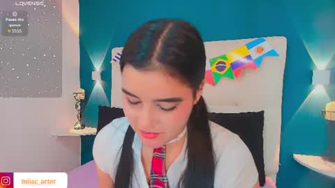 Snapshot of miiacarter_ chatting on July 5, 1:07 pm MIA online show from July 5, 1:07 pm