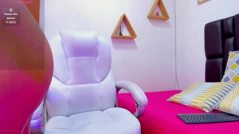 mia sofia online show from October 20, 8:42 pm