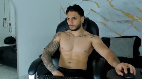 Daniel online show from October 17, 1:14 pm