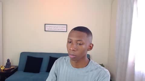 Snapshot of miiloo18 chatting on October 18, 7:47 pm Jordan online show from October 18, 7:47 pm