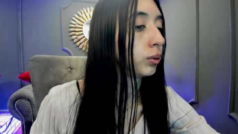 Snapshot of miilu__1 chatting on January 29, 7:36 am miilu  online show from January 29, 7:36 am
