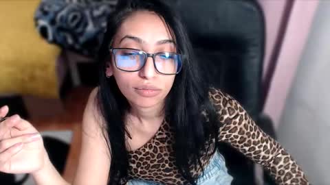 miisss_amber online show from February 25, 6:56 am