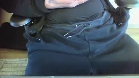 mik online show from March 10, 10:37 am