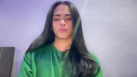 mika_pedersen online show from September 29, 8:41 am