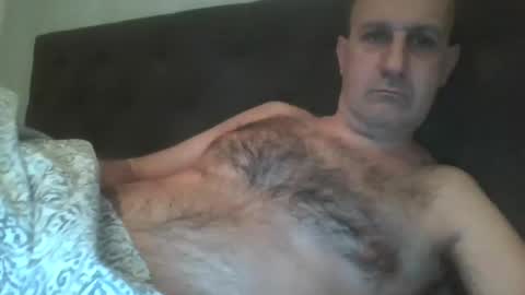 Snapshot of mikael_r52 chatting on March 3, 4:51 am mikael_r52 online show from March 3, 4:51 am