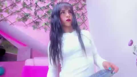 Snapshot of mikaela303av chatting on October 31, 3:18 am mikaela303av online show from October 31, 3:18 am