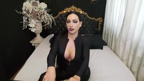 Mikaela online show from January 6, 7:31 am